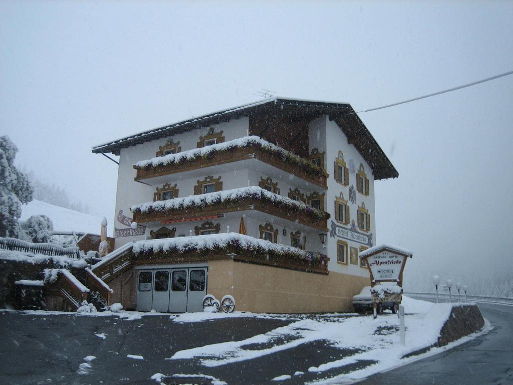 Hotel Alpenfriede Graun im Vinschgau Zewnętrze zdjęcie