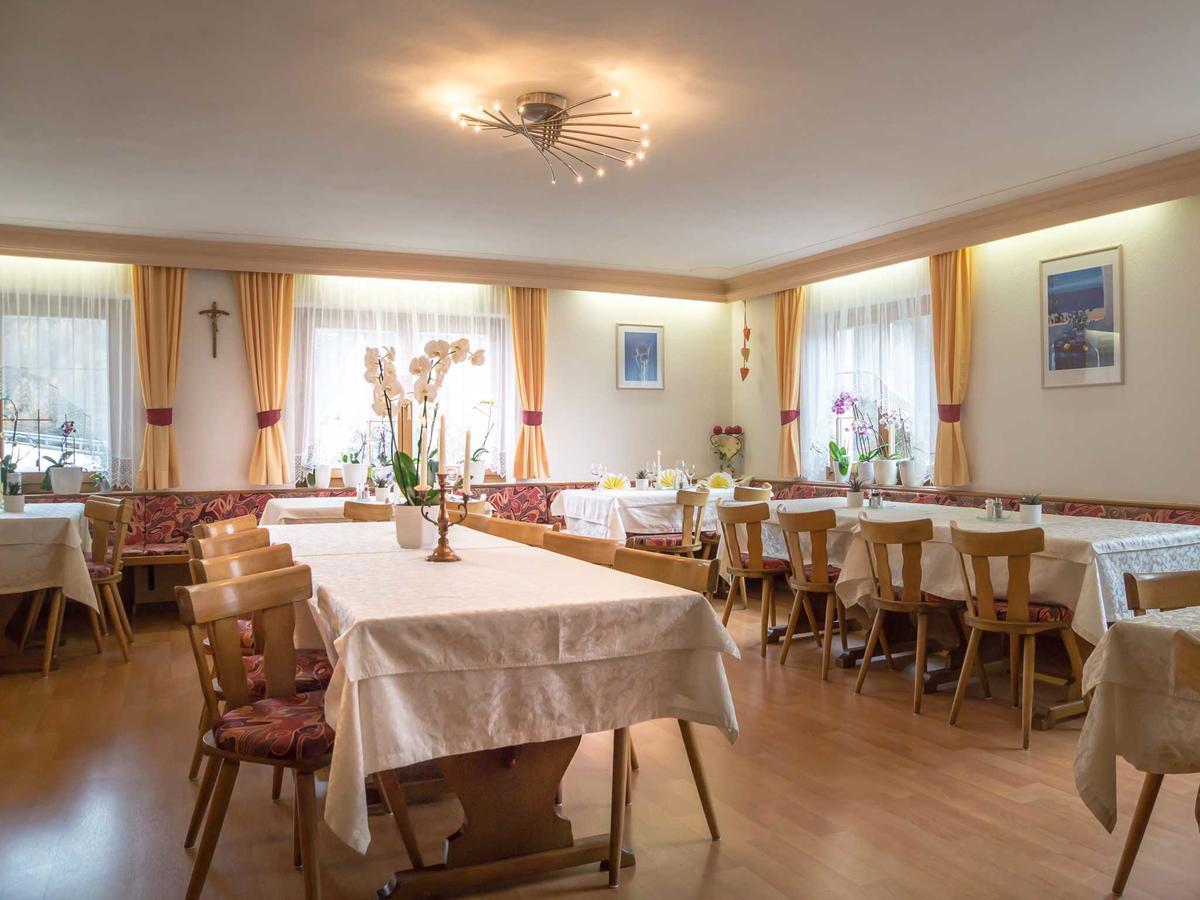 Hotel Alpenfriede Graun im Vinschgau Zewnętrze zdjęcie